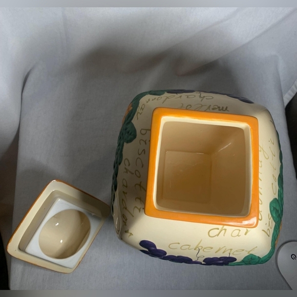 Vintage Handmade for "Nonni's Biscotti" Ceramic Cookie Jar - Picture 6 of 11